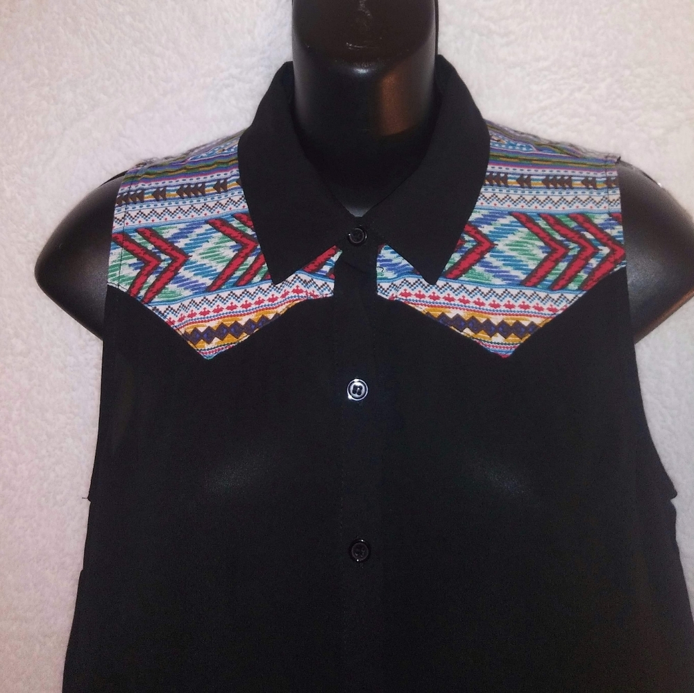 Forever 21 Black Button Down Size Small